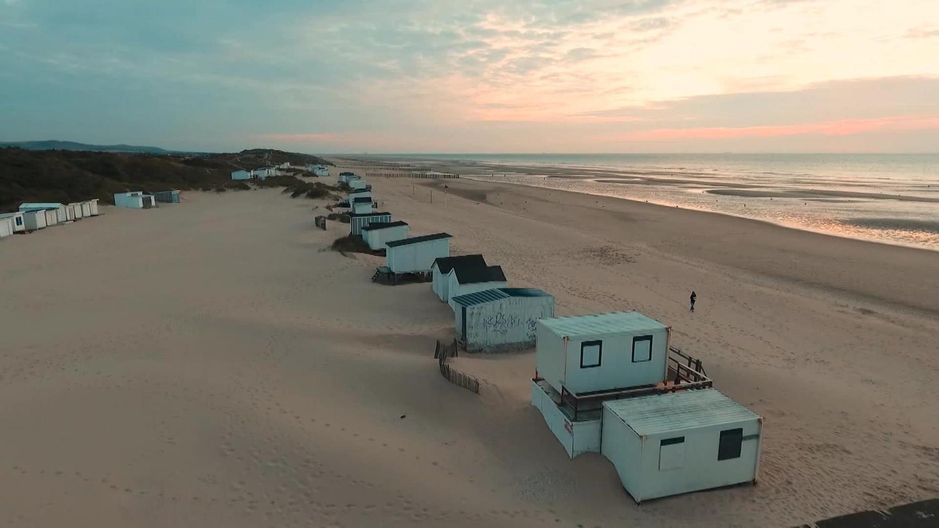 Thewatchtower Plage Dragon Ferry A Proximite カレー エクステリア 写真